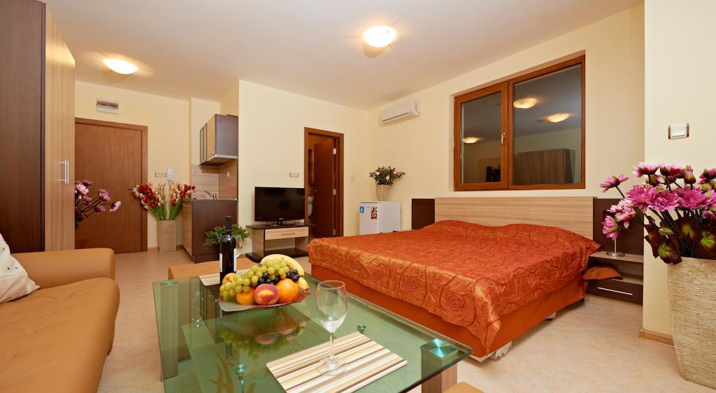 Stanny Court Aparthotel Nesebar Ruang foto