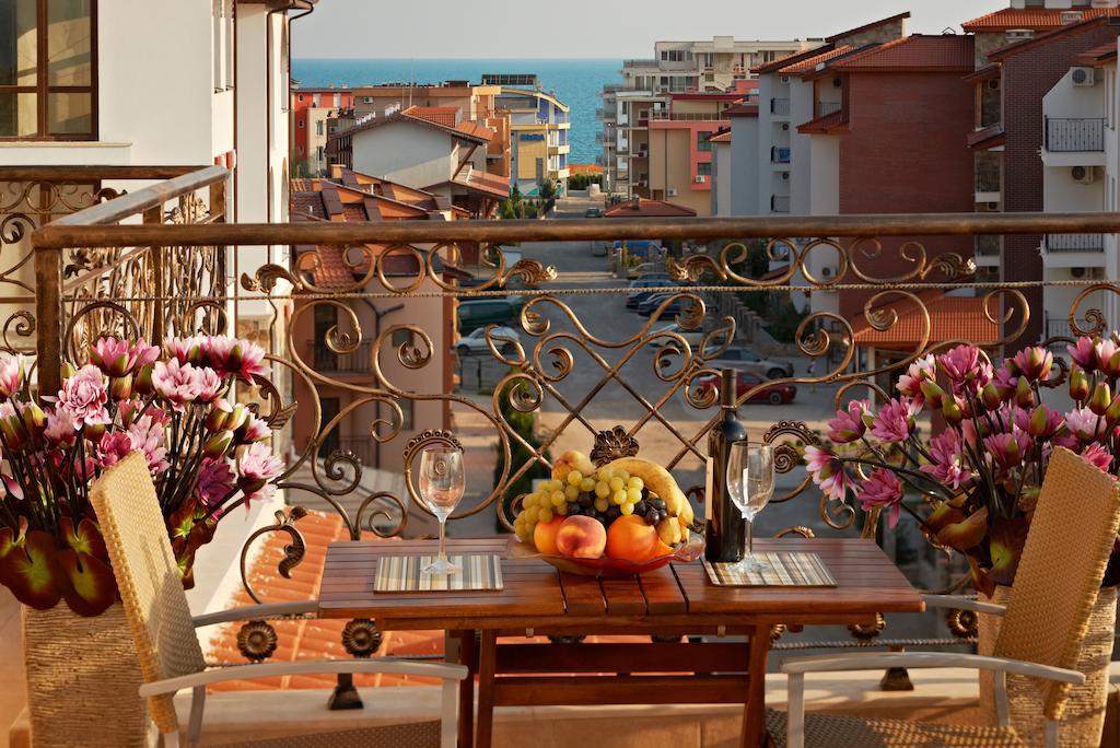 Stanny Court Aparthotel Nesebar Ruang foto