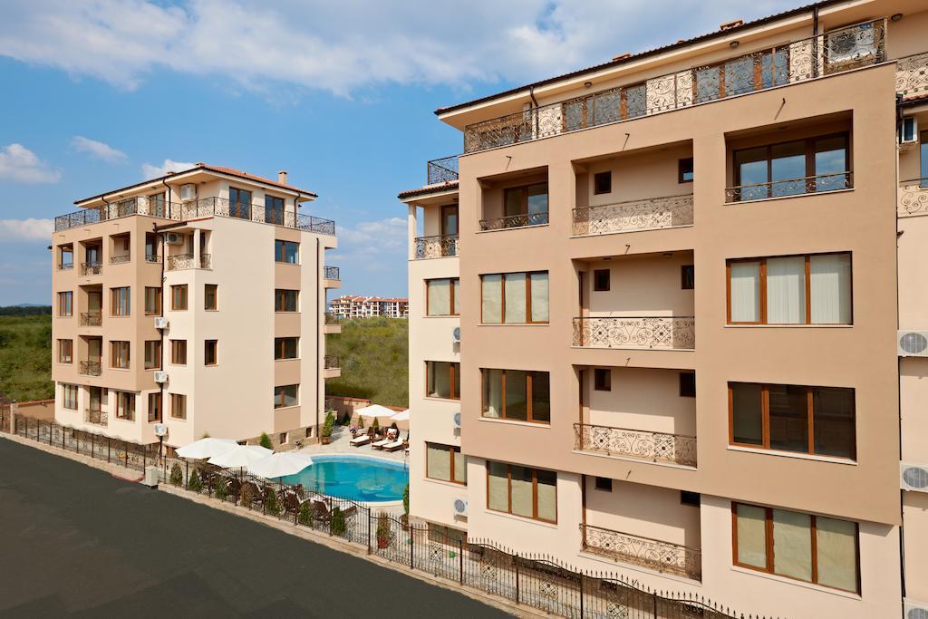 Stanny Court Aparthotel Nesebar Ruang foto